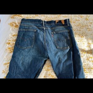 Men’s Levi’s denim jeans